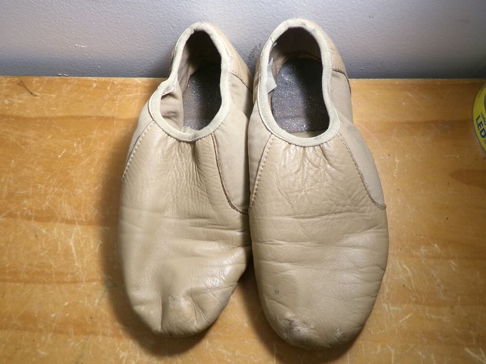 Dance Jazz Shoes DanzNMotion Adult 8M Tan Slip On Leather  Split Sole